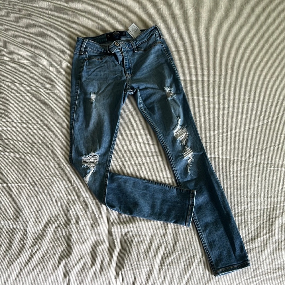 Hollister 7R mid rise jean leggings with rips